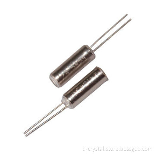 Cylinder quartz crystal, 3 x 8mm size, 28.375MHz frequency, low power consuming, high precision